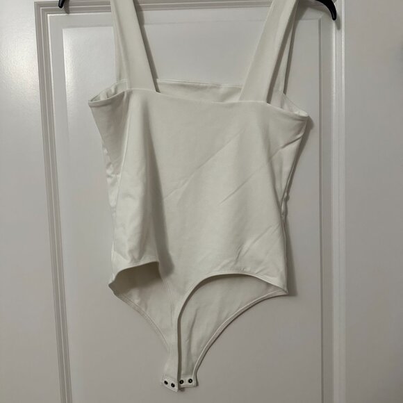 Abercrombie & Fitch Square Neck Bodysuit - Soft A&F Collection - Size L - Picture 2 of 3